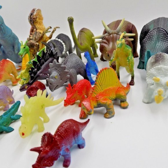 Dinosaur Figure Lot - Picture 4 of 5